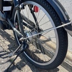 自転車 電動アシスト自転車の画像