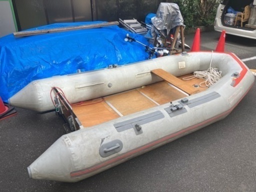 アキレス　レジャー用ゴムボート　5人乗り