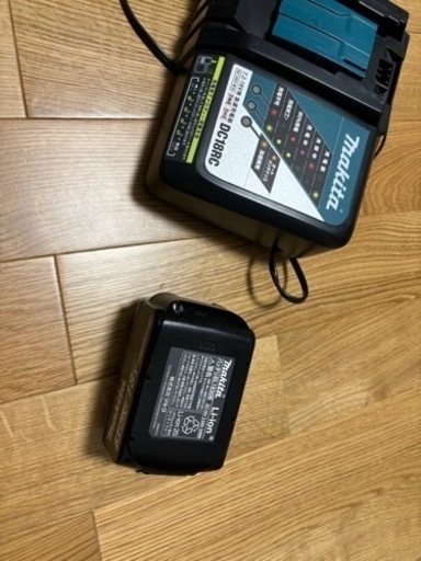 [マキタ]18VバッテリーBL1830B & 充電器DC18RC