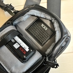 【未使用】 Tumi トゥミ　レザー　ショルダーバッグ 
の画像
