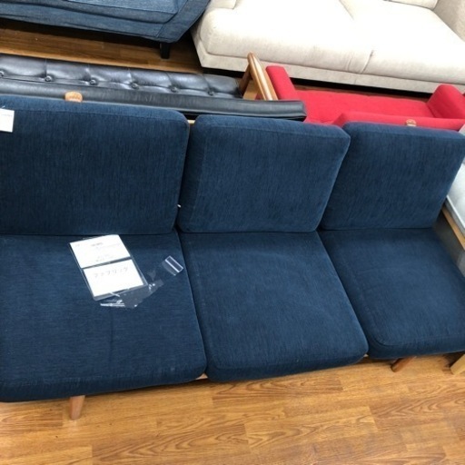 CHLOROS 3人掛けソファー　33,000円
