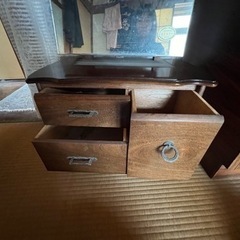 家具 ドレッサーの画像