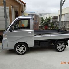 ダイハツハイゼット軽トラエクストラ　4WD　平成23年式　走行33,200km  値下げの画像