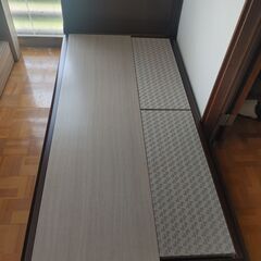 倶知安 - フランスベッド SGL シングルベッドフレーム 引き出し付き ブラウンカラー 木製の画像