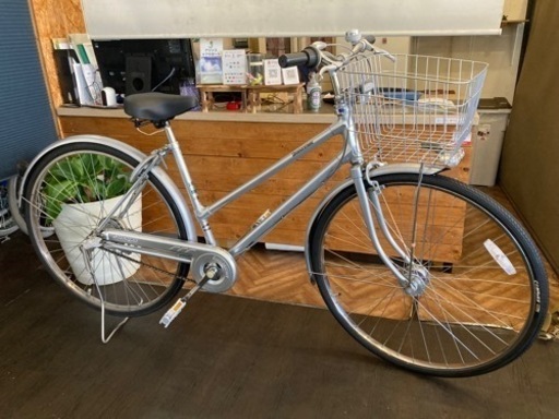 【前輪タイヤ・前輪チューブ新品！一発2錠 ブリヂストンStarlight】 LEDオートライト　内装3段　27インチ自転車　シルバー