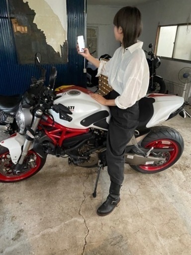 ドゥカティモンスター821