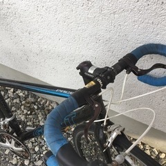 自転車      ロードバイクの画像
