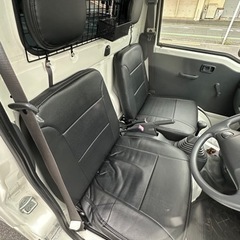 低走行！美車✨【安心の名変込み】DAIHATSUダイハツ ハイゼットトラック５速MT4WD車！！の画像