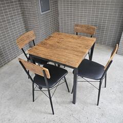 ダイニングセット　テーブル＋椅子４脚
