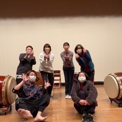 大きなステージでのびのび練習！和太鼓教室！！