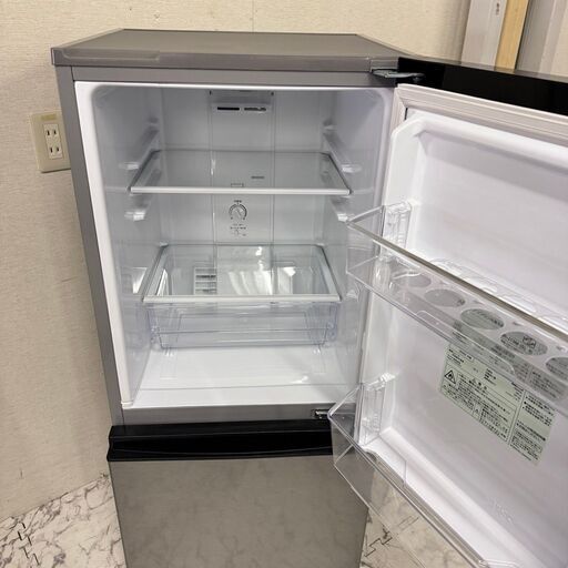  18141  AQUA 一人暮らし2D冷蔵庫 2022年製 126L ◆大阪市内・東大阪市他 6,000円以上ご購入で無料配達いたし