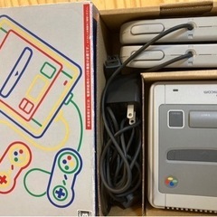 ニンテンドウクラシックミニ　スーパーファミコン 
