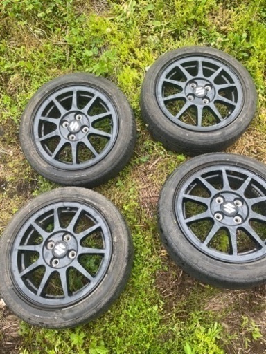 スズキのアルミホイルタイヤ165-55R15 75V