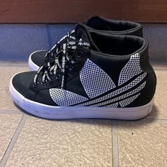 (取引中)
靴/バッグ 靴 スニーカーの画像