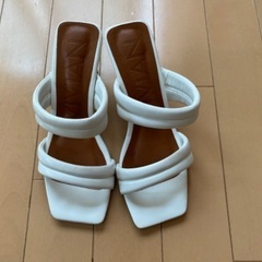 サンダル　女性用　23.5センチくらいの画像