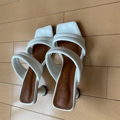 サンダル　女性用　23.5センチくらいの画像