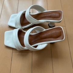サンダル　女性用　23.5センチくらいの画像