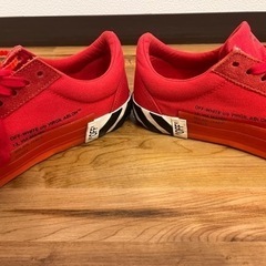 オフホワイトスニーカー　サイズ43の画像