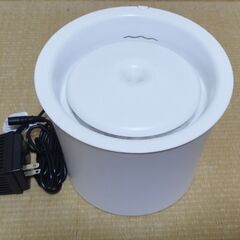 ペット用フィルター式給水器 ウォーターファウンテン 小型犬用・猫用