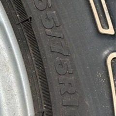 車のパーツ タイヤ、ホイールの画像
