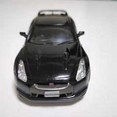 ニッサン　GT-Rの画像