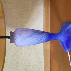 アンティークのスタンドライト
