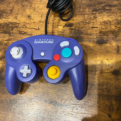 ゲームキューブコントローラー　2個　動作未確認の画像