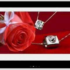 j33-5刻印/ブリリアントスクエアプリンスペンダントネックレスの画像