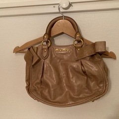 miumiu バッグ　再投稿