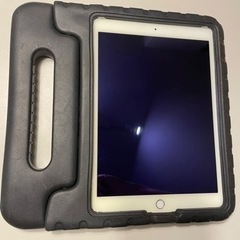 iPad Air2 64㎇　au