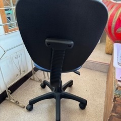 オフィスチェアの画像