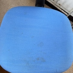 オフィスチェアの画像