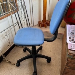 オフィスチェアの画像