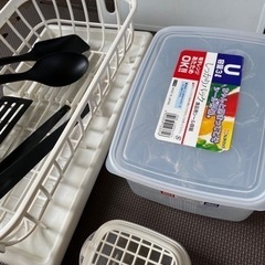 IKEA のグラスや タッパー等キッチン用品諸々の画像