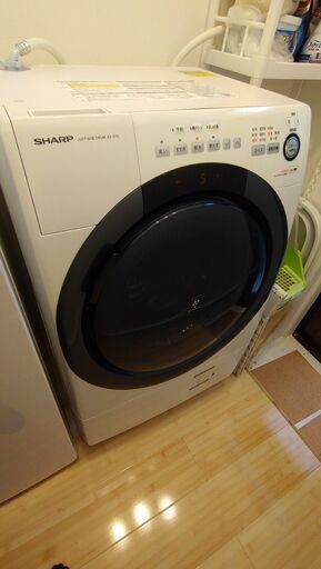 シャープ　ドラム式洗濯乾燥機　ES-S7D-WR(右開き)