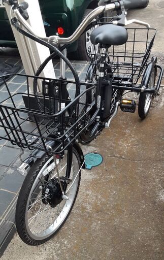 電動アシスト付き三輪自転車 ノーパンクタイヤ