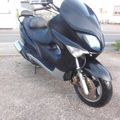 希少 低走行　YAMAHA マジェスティ125FI エアロカウル...