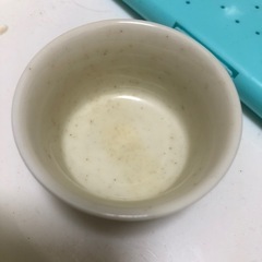 小動物用餌入れ