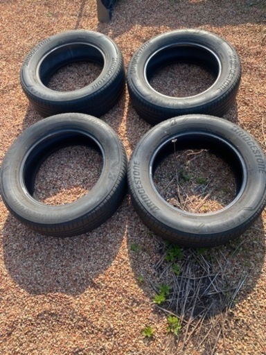 235/60r18 ブリジストン  アレンザ　サマータイヤ2シーズンはいけます！車のパーツ タイヤ、ホイール