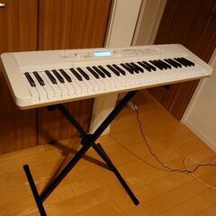 CASIO 楽らくキーボード Casiotone　スタンド付き！