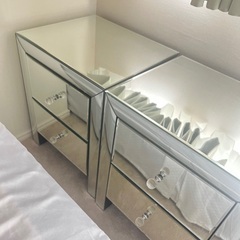 今週削除　ミラーキャビネット　美品　2個
