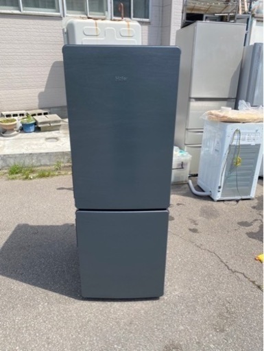 アース　万代店:【ハイアール】2ドア 冷凍冷蔵庫 173L JR-NF173C 2022年 ギャラクシーグレー 冷凍室引き出し式クリアバスケット