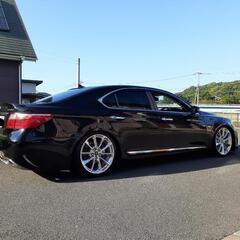 LEXUS LS460 バージョンS Iパッケージ　750,000円　中期ハイブリッド仕様　極上車の画像