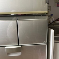 家電 キッチン家電 冷蔵庫の画像