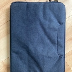 タブレット　パソコンケースの画像