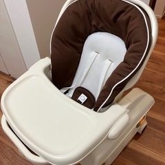 【美品】ハイロースイングラック
　食事椅子の画像