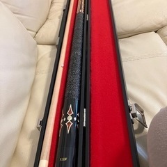 ビリヤードキュー(シャフト+バット)+収納ボックス付きの画像