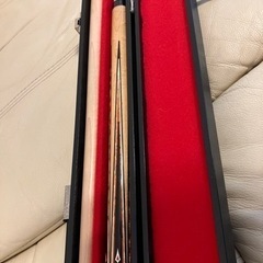 ビリヤードキュー(シャフト+バット)+収納ボックス付きの画像