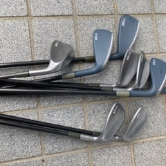 PRGRゴルフクラブセットの画像