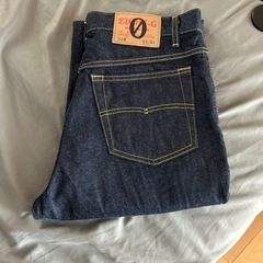 eight g デニムパンツ
